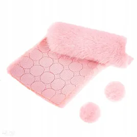 futerkowe-pompony-na-tasmie-jasny-roz-3-cm-50-szt-dpcraft-rozowe-puszyste