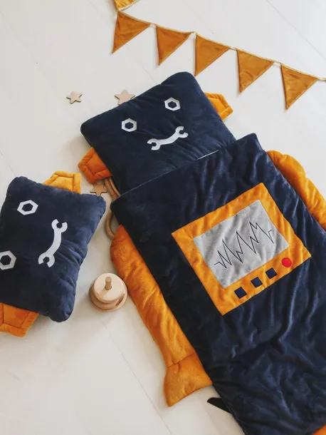 spiworek-sleepover-small-130x65cm-robot-retro