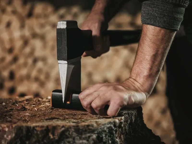 fiskars-ostrzalka-do-nozy-i-siekier-xsharp-120740-stan-nowy