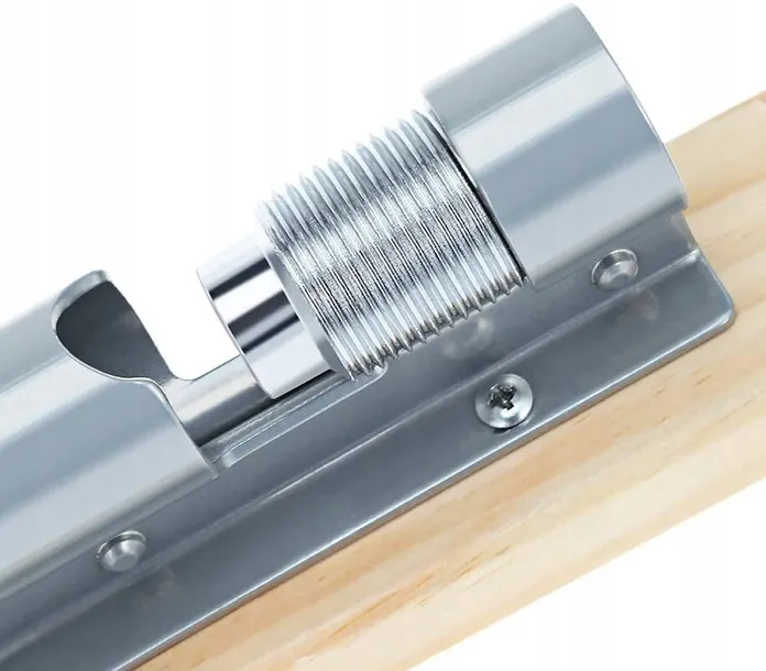 dziadek-do-orzechow-mocny-rodzaj-na-podstawie