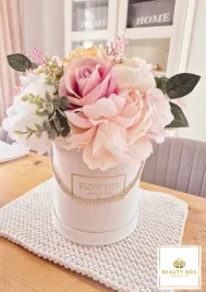 flower-box-roze-piwonie-xxl-bukiet-na-urodziny-zareczny-dzien-kobiet-babci