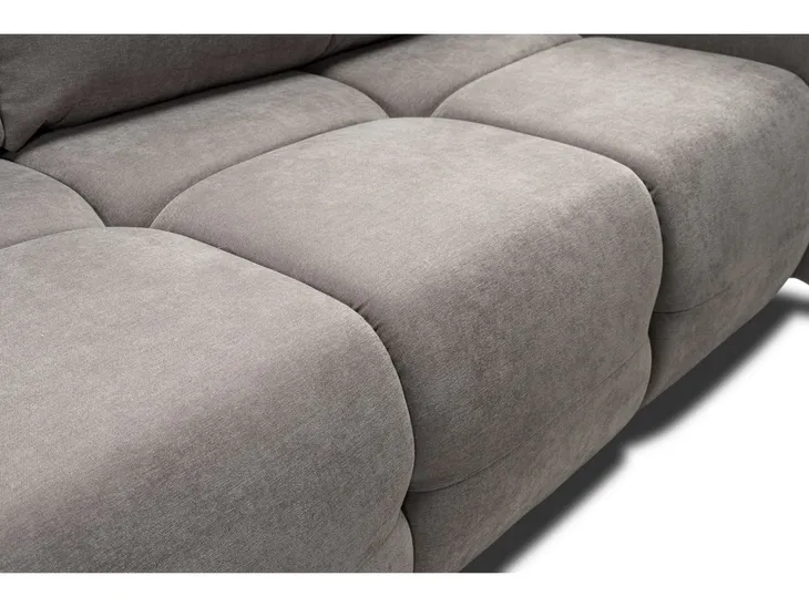 sofa-base-stan-nowy-informacje-dodatkowe-funkcja-spania-pojemnik-na-posciel-luzne-poduszki-z-poduszkami-na-jako-oparcie-z-niewidocznymi-nozkami-podlokietniki-ze-schowkiem