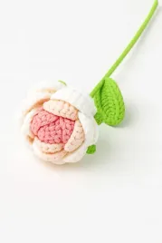 roza-szydelkowa-z-wloczki-dluga-40cm-na-szydelku-dekoracja-prezent