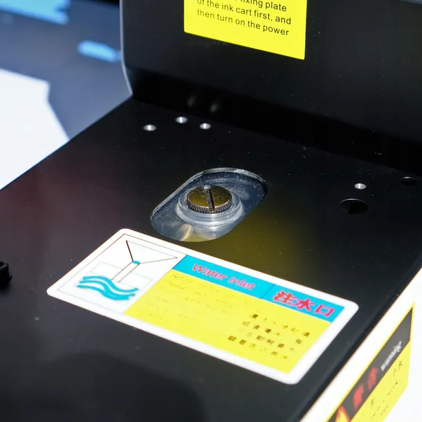 drukarka-uv-z120m-format-a3-a4-a5-typ-drukarka-cyfrowa