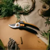 fiskars-p341-sekator-nozycowy-solid-1057164-marka-fiskars-kod-producenta-1057164