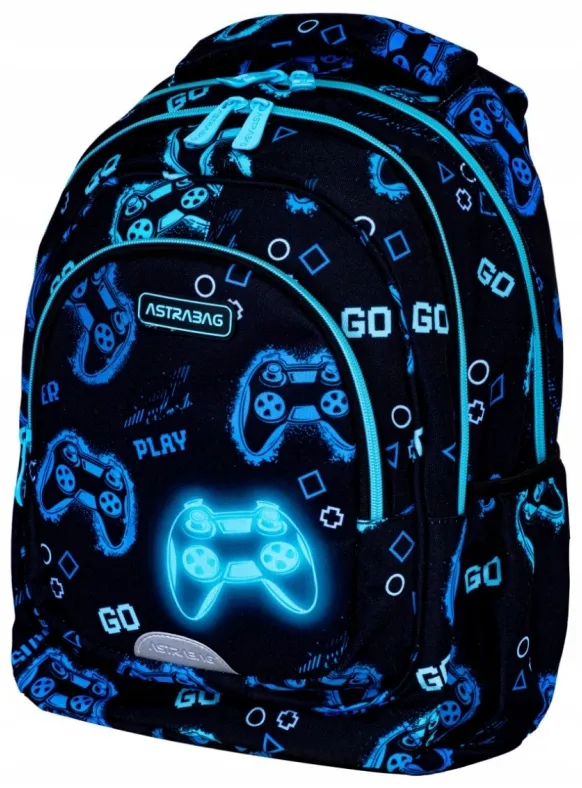 plecak-3-komorowy-astrabag-go-playing