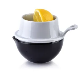 naczynie-wielofunkcyjne-do-jajek-z-porcelany-z-sitkiem-modern-life
