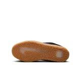 fn4210001-marka-nike-rozmiar-355