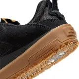 fn4210001-marka-nike