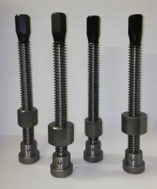 sruba-trapezowa-tr-22x5-scisk-do-pras-stolarski