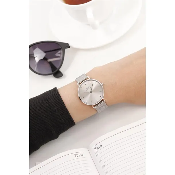 dw00100468-marka-daniel-wellington