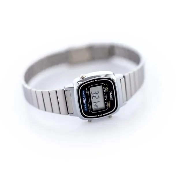 la670wa1df-kod-producenta-la670wa1df