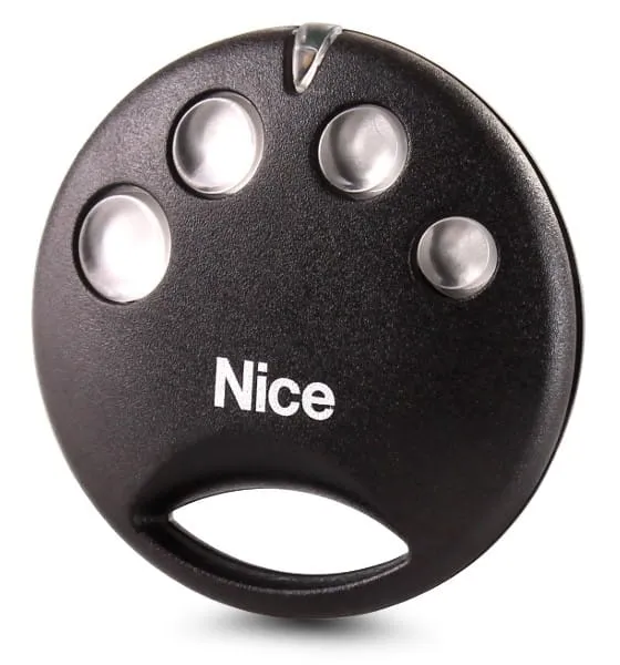 pilot-nice-smilo-4-kanaly