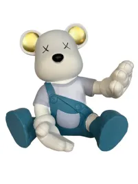 stojak-na-wino-na-alkohol-mis-prezent-na-parapetowke-slub-urodziny-figurka