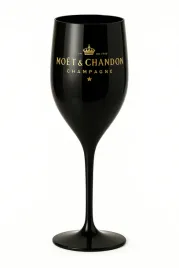 kieliszki-plastikowe-z-nadrukiem-moet-plastikowe-czarne-eleganckie-do-wina