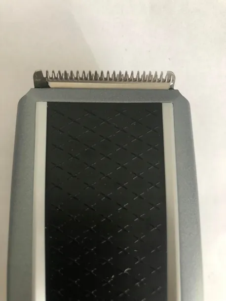 mocny-trymer-philips-bg7025-15-model-bg7025-15