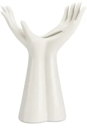 bialy-wazon-ceramiczny-rece-na-kwiaty-male-bukieciki-dekoracja-do-wnetrz