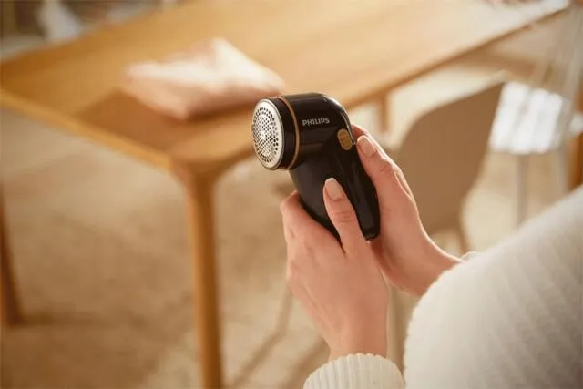 mocna-golarka-do-ubran-philips-stan-nowy-zasilanie-baterie