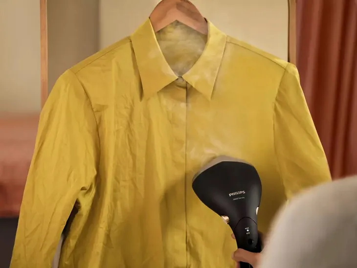 mocny-steamer-do-ubran-philips-1500-w-typ-reczny