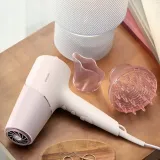 mocna-suszarka-do-wlosow-philips-kolor-dominujacy-rozowy