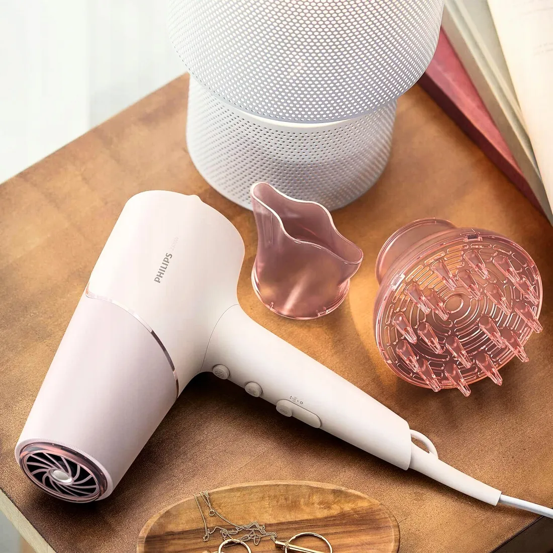 mocna-suszarka-do-wlosow-philips-stan-nowy