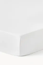 przescieradlo-westwing-comfort-bawelniane-biale-z-gumka-180-x-200