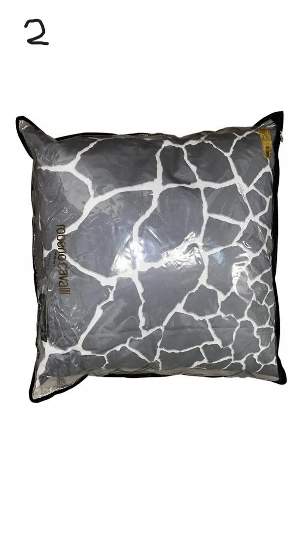 poduszka-roberto-cavalli-40964-60x60-stan-nowy