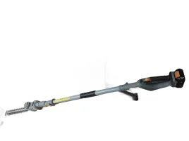 titan-45cm-nozyce-do-zywoplotu-na-wysiegniku-ttt831hdc-18v-bateria-2ah-lad