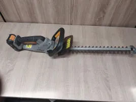 titan-18v-nozyce-45cm-macallister-mocne-akumulatorowe-tti827hdc-akumulator