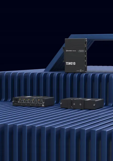 teltonika-tsw010-switch-przemyslowy-tsw010000000-waga-z-opakowaniem-0-24-kg