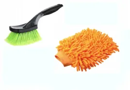 zestaw-do-pielegnacji-samochodu-szczotka-do-felg-i-rekawica-z-fredzlami