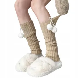 ocieplacze-na-nogi-lydki-getry-dzieciece-mlodziezowe-damskie-pompony-bezowe
