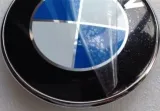bmw-e91-e39-e38-e46-e65-e67-x5-e53-znaczek-emblemat-logo-na-klape-tyl-78mm-stan-nowy-waga-z-opakowaniem-0-1-kg