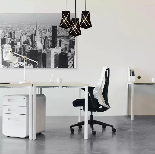 modern-design-no-1-stan-nowy-kolor-czarny-bialy