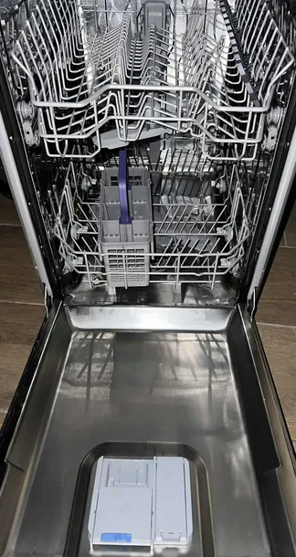 zmywarka-45cm-beko-dvs05024x-model-inny