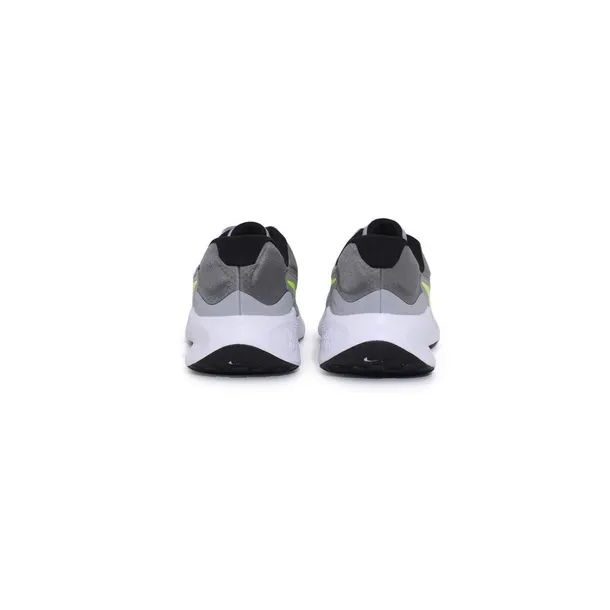 revolution-7-kod-producenta-fb2207002-marka-nike