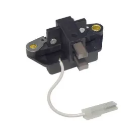 regulator-napiecia-alternatora-130954-huco