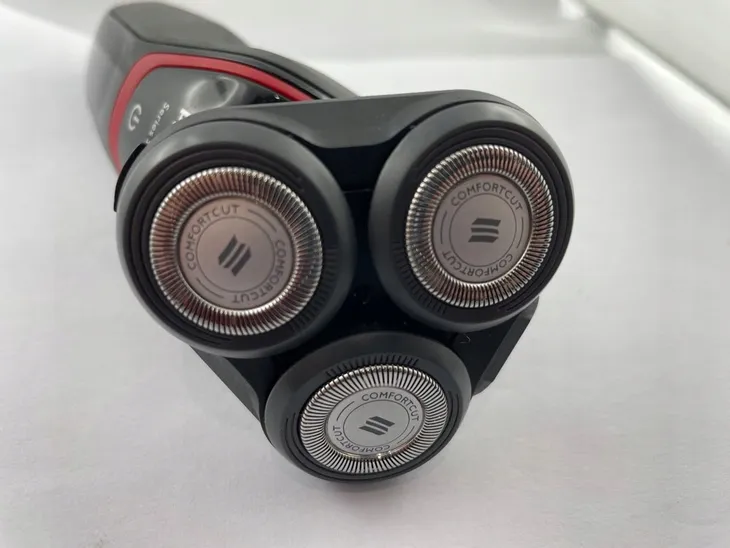 golarka-philips-s5130-06-marka-philips