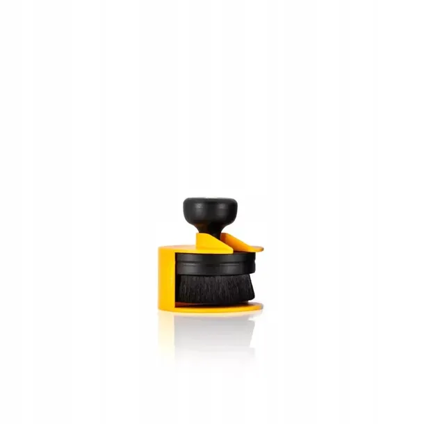 work-stuff-cyclone-tire-brush-applicator-aplikator-do-dressingow-do-opon-waga-z-opakowaniem-0-1-kg-stan-nowy