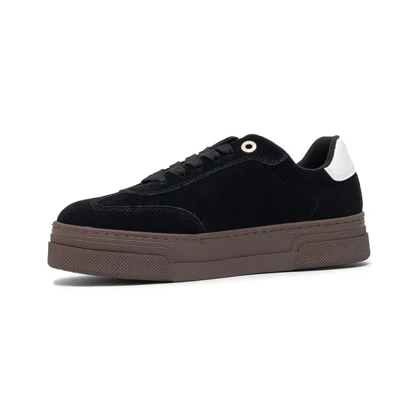 t3a9339881840a794-marka-tommy-hilfiger