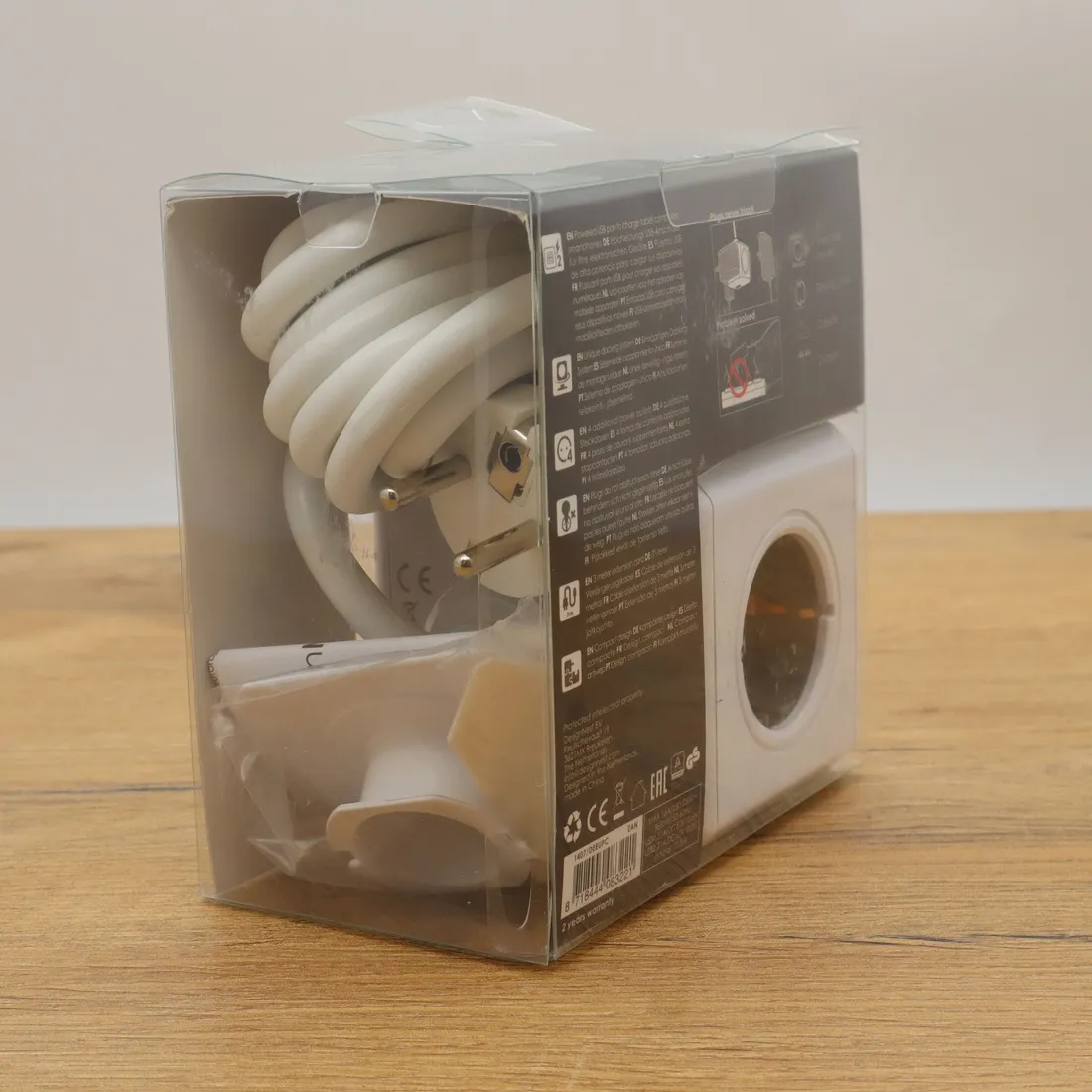 listwa-zasilajaca-powercube-4-kabel-3-metry-2x-usb-stan-powystawowy