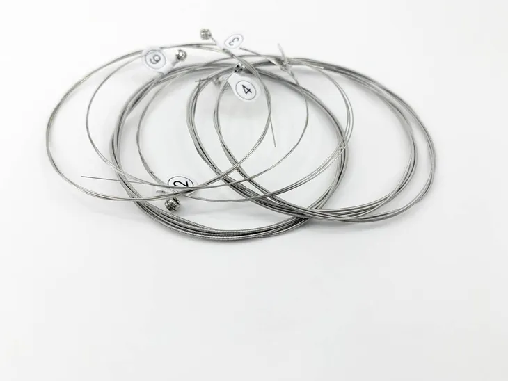 struny-do-gitary-elektrycznej-custom-light-6-string-009-042-marka-moge