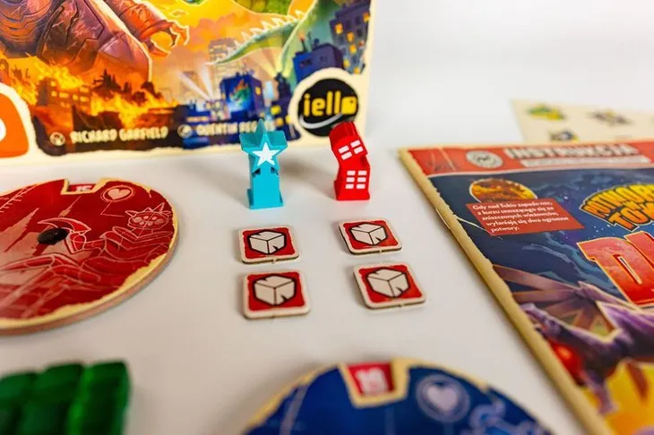 potwory-w-tokio-duel-wydawca-portal-games