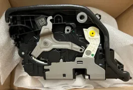 zamek-drzwi-bmw-p-7-g11-pr