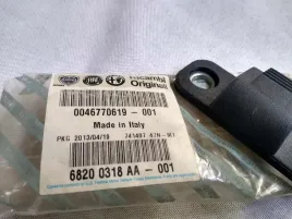 ogranicznik-pokrywy-bagaznika-fiat-doblo-i-doblo-ii-fiorino-qubo-01-