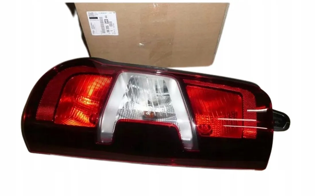 lampa-citroen-t-berlingo-pr-18-
