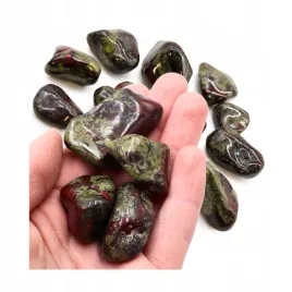 kamien-naturalny-smoczy-kamien-20-45mm-or-sila-kreatywnosc-ochrona