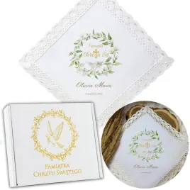 szatka-do-chrztu-biala-chlopiec-dziewczynka-imie-data-pudelko-vk-kb