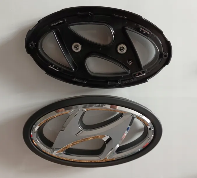 emblemat-hyundai-i30-lift-14-kia-hyundai-86352-g4500-jakosc-czesci-zgodnie-z-gvo-o-oryginal-z-logo-producenta-samochodu-oe