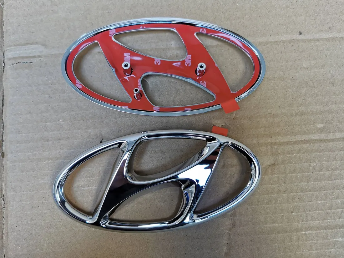 emblemat-hyundai-kona-ev-18-